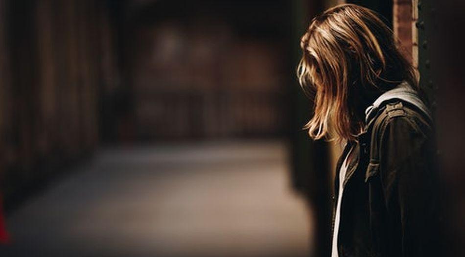 El síndrome del impostor no es un síndrome con base biológica: tiene un origen 100% social y cultural .