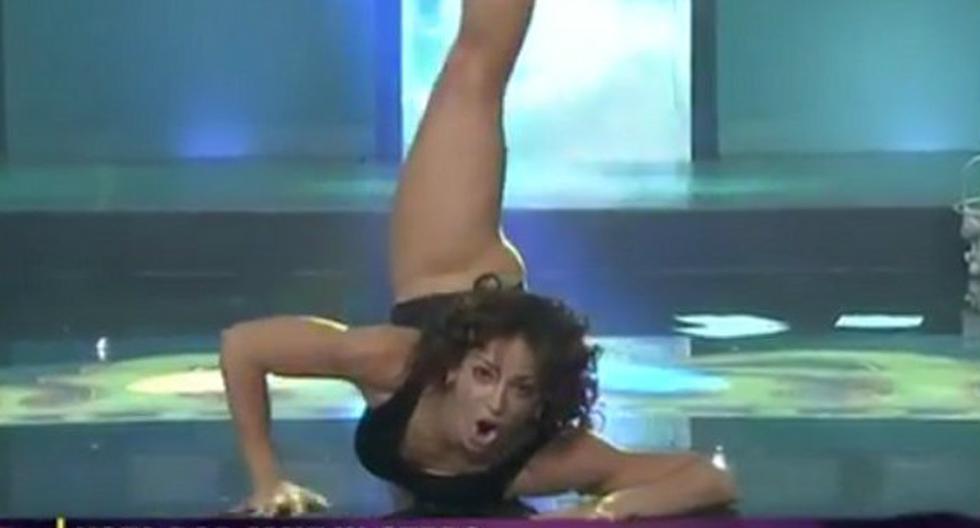 Maylin Otero se impone en el set de Los Reyes del Playback con su imitación al estilo de Flashdance. (Foto: Captura de video)