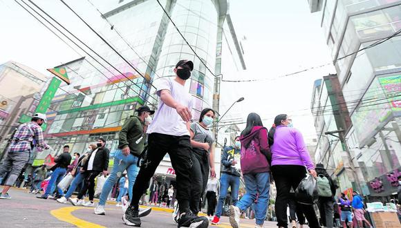 La Cámara de Comercio de Lima indicó que mientras continúe la suspensión del toque de queda y la ampliación de aforos, el crecimiento del PBI de 2,7% podría replicarse en el segundo trimestre. (Foto: GEC)