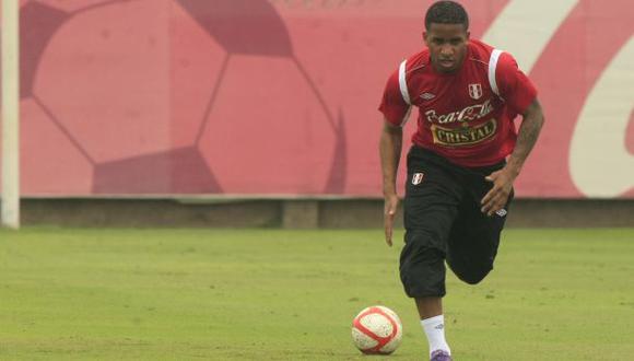 Farfán encabezó primer entrenamiento de Perú hacia Copa América