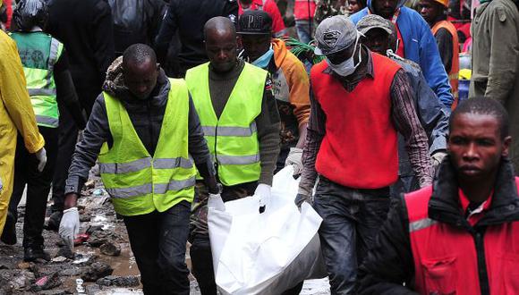 Kenia: Se elevan a diez los muertos por derrumbe de edificio