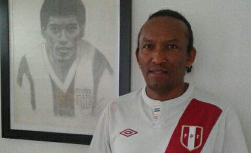 Percy Watson asistirá al partido que disputará la selección peruana frente a su similar de Nueva Zelanda en Wellington. (Foto: Percy Watson)