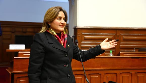 Tania Rodas también remarcó que toma “distancia” de los hechos denunciados. (Foto: Congreso de la República)