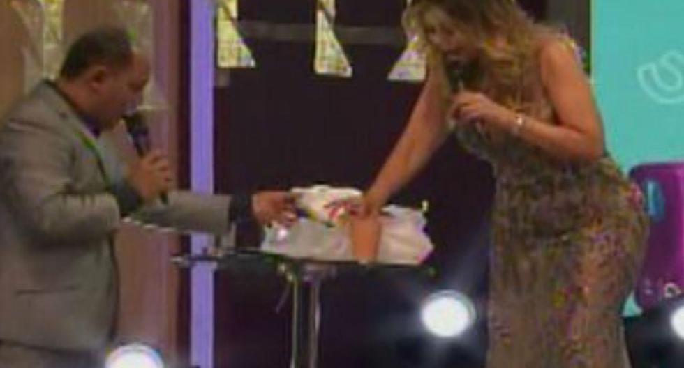 Gisela Valcárcel se emocionó al recibir una pollada de la mamá de César Távara (Video: América Televisión)