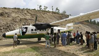 Avión con 23 pasajeros a bordo se estrelló en Nepal [VIDEO]