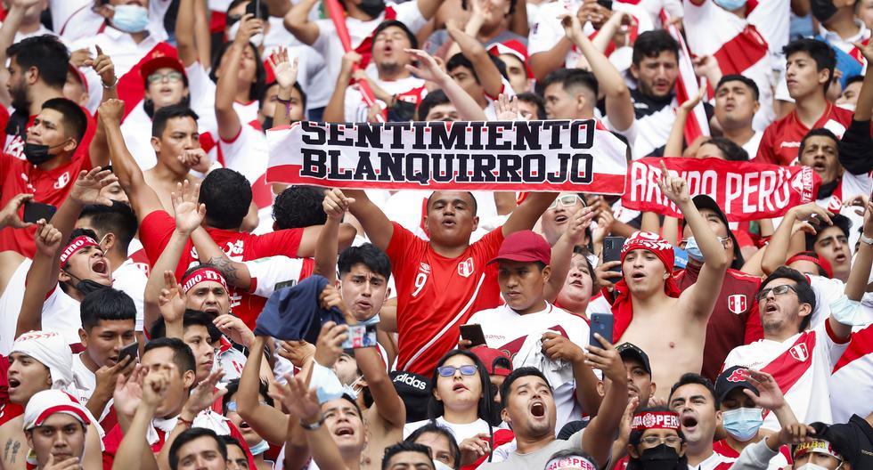 "Hasta los años 70 Lima era considerada una cancha neutral, pues la afición no manifestaba mucho entusiasmo hacia su equipo"