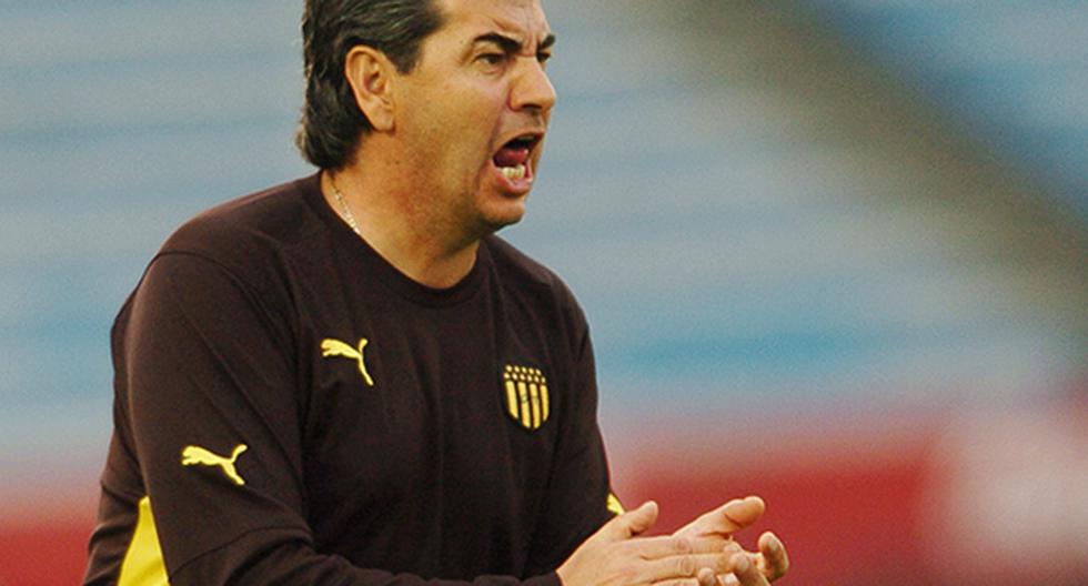 Jorge da Silva es el entrenador del Peñarol de Montevideo (Foto: Internet)