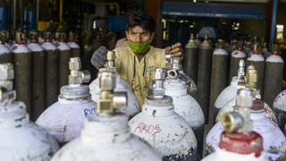 India padece con hospitales desbordados y falta de oxígeno ante explosión de casos de coronavirus