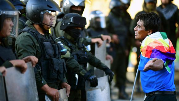 Tres días después de que nueve manifestantes murieran a manos de las fuerzas de seguridad durante una protesta de simpatizantes de Evo Morales en Sacaba, Cochabamba, se convocaron a nuevas marchas para exigir la renuncia de Jeanine Áñez. (AFP)