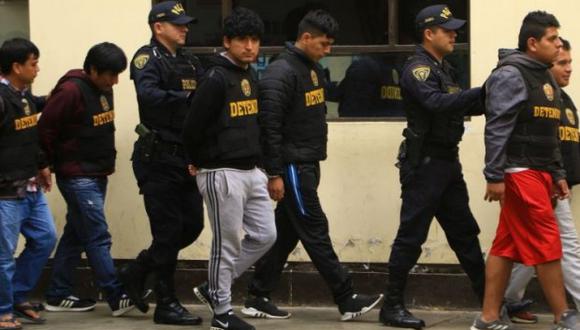 En la operación policial que desarticuló esta banda criminal participaron 500 agentes y 30 fiscales (Foto: Johnny Aurazo)