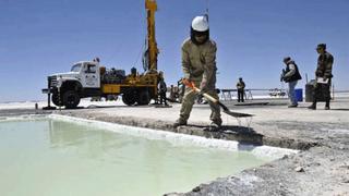 Perú entregará permiso para exploración de litio en los próximos meses