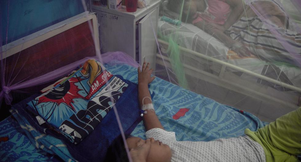 En el centro de salud Consuelo de Velasco aún se reciben pacientes con dengue. La curva ha descendido, pero la alarma se mantiene. (Foto: Julio Reaño / El Comercio)