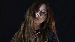 Taeyeon de Girls Generation toma ruta más oscura en "Something New" |VIDEO