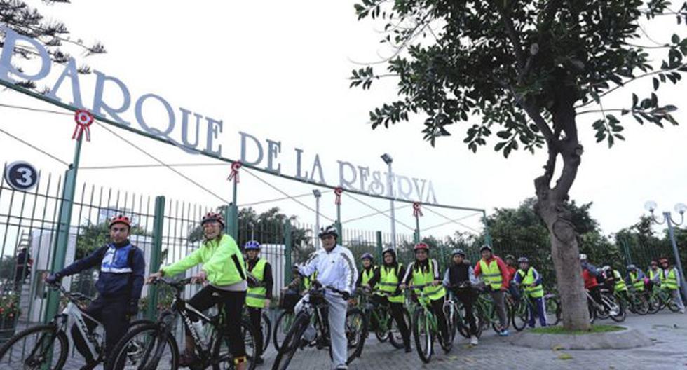 La Municipalidad de Lima invita al público en general a participar hoy del Programa Turismo en Bici, que pedaleará desde el Circuito Mágico del Agua. (Foto: Andina)