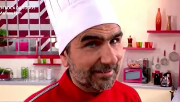 Giovanni Ciccia interpreta a ‘Diego Montalván’ en la serie “Al fondo hay sitio”. (Foto: Captura América TV)