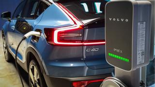 Los vehículos eléctricos costarán igual que los de gasolina en 2025, según Volvo