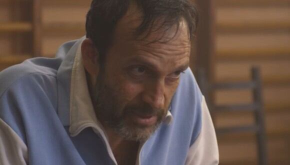 En la trama, Abel Martínez tiene problemas mentales; por ello, está recluido en un centro psiquiátrico. (Foto: Netflix)