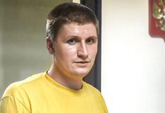 Rusia: Confirman pena de 5 años de cárcel a un bloguero por tuit contra policías 