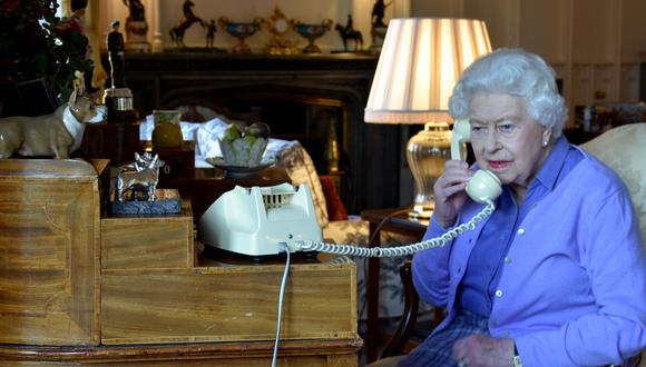 La reina Isabel dará un mensaje donde abordará la crisis del coronavirus. Foto de archivo: AFP / BUCKINGHAM PALACE