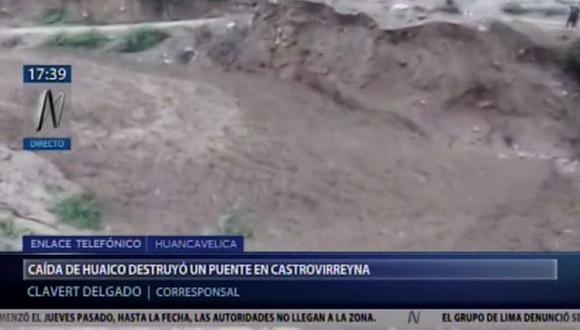 El hecho ocurrió tras la activación de las quebradas ubicadas a lo largo de la carretera que une el distrito de Ticrapo y la capital de la provincia de Castrovirreyna. (Foto: Canal N)