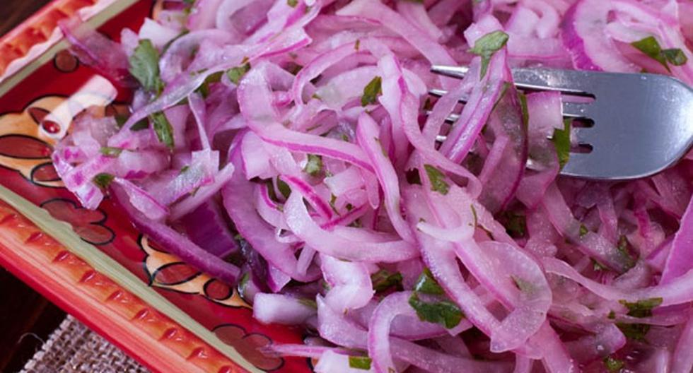 Aprende a preparar la salsa criolla. (Foto: The Kitchen Snob/Captura)
