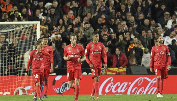 Real Madrid perdió en el campo de Valencia por la Liga española. Fue la primera derrota de Zidane en su regreso al cuadro blanco. (Foto: AP)