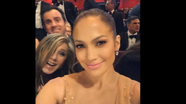 Óscar 2015: Jennifer Aniston y su 'photobomb' a Jennifer López - 1
