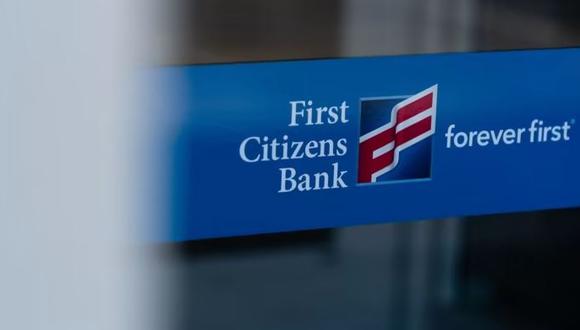 Las 17 sucursales de SVB abrirán como First–Citizens Bank & Trust Company este lunes y los clientes deben continuar usando su sucursal actual hasta recibir un aviso de que se han completado las conversiones de sistemas. (Foto: Bloomberg)