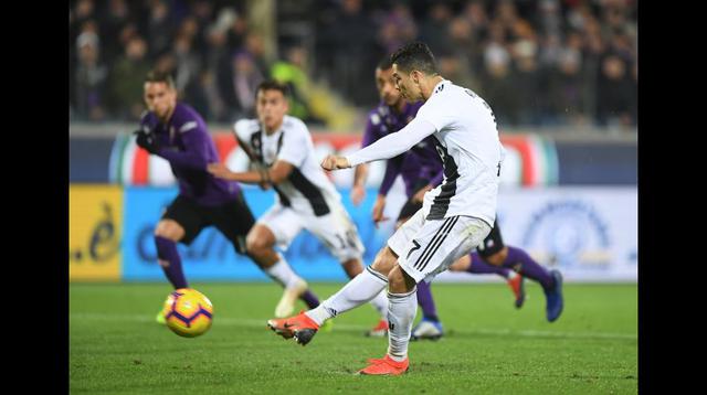 Juventus vs. Fiorentina: Cristiano Ronaldo marcó el 3-0 con este derechazo imposible de atajar. Las postales del gol del 'CR7'. (Foto: AFP).