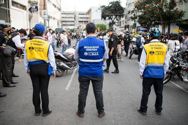 MML y PNP ejecutaron operativo de control a conductores de motos en el Cercado de Lima. (Foto: Municipalidad de Lima)