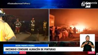 Puente Piedra: incendio destruye local en el que funcionaba fábrica y almacén de motos