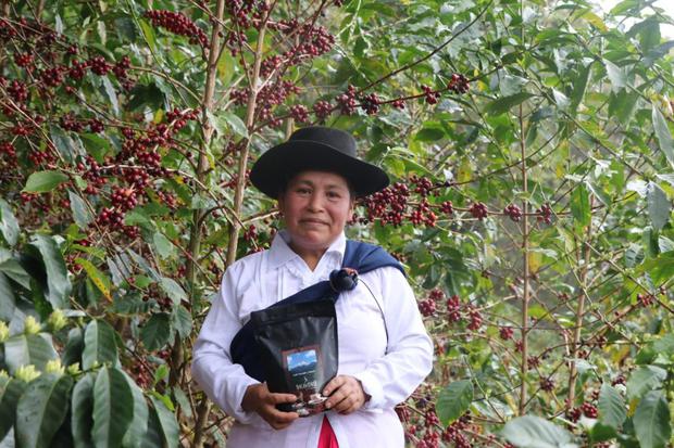 Hilda heredó de sus padres el don de cultivar, producir y cosechar el café. (Foto: Cafelab)