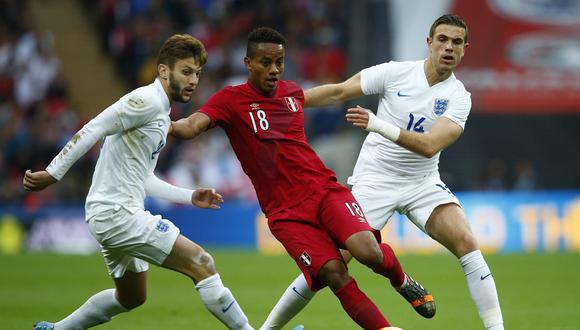 En el 2014, la selección peruana enfrentó a Inglaterra. Antes del Mundial de Rusia enfrentaría a otro combinado europeo. (Foto: Reuters)