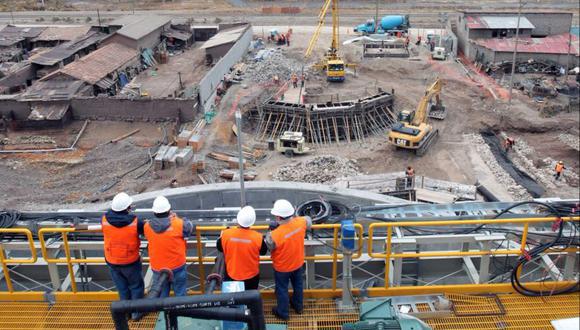 "El Gobierno debe hacer su máximo esfuerzo para propiciar el mejor entorno posible para que los sectores con mayor impacto económico entren a funcionar a toda potencia", indica Tuesta. (Foto: USI)