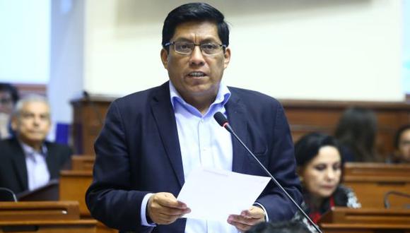 Vicente Zeballos, vocero de PPK, dijo esperar una actitud responsable de las bancadas hacia el Gabinete liderado por Mercedes Aráoz. (Foto: Congreso de la República)