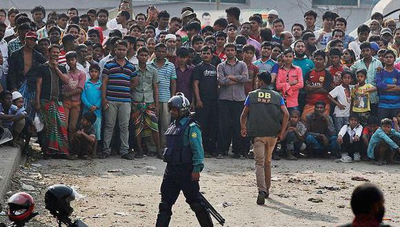 Policía de Bangladesh detiene 2000 personas para evitar ataques