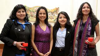 FOTOS: las peruanas que trabajan en la NASA se reunieron con Nadine Heredia