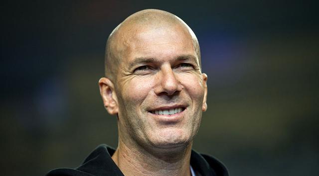 Zinedine Zidane es otro de los grandes candidatos. Su nombre sonó desde los primeros meses de la temporada, cuando Mourinho no lograba buenos resultados con el Manchester United. (Foto: AFP)
