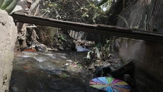 Basura y desagües clandestinos abundan en recorrido del llamado río Surco