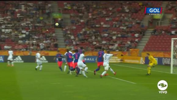 El cabezazo de Andrés Reyes en el Colombia vs. Nueva Zelanda. (Foto: captura de video)