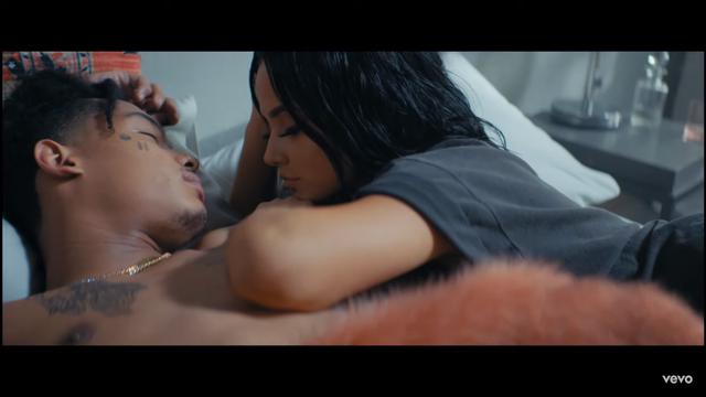 Becky G lanza videoclip de su nueva canción “Next To You” (Foto: Captura de pantalla)