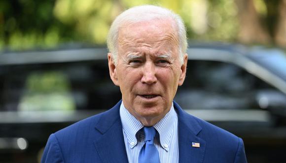 El presidente de Estados Unidos, Joe Biden, habla sobre la situación en Polonia luego de una reunión con los líderes del G7 y europeos al margen de la Cumbre del G20. (SAUL LOEB / AFP).