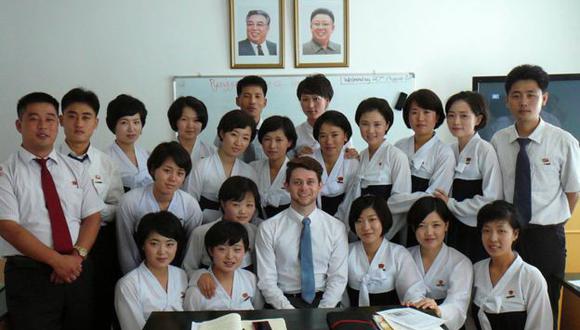 Griffin se convirtió en profesor, con lo que pudo conocer mejor a los jóvenes norcoreanos comunes. (Foto: BBC Mundo)
