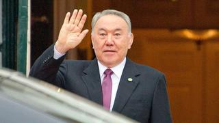 La renuncia del presidente de Kazajistán que cambió el alfabeto y mudó de lugar la capital