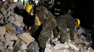 México: suman 34 los muertos tras explosión en edifico de Pemex 