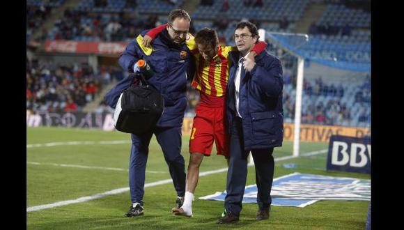 Neymar tiene un esguince en los tendones del tobillo derecho