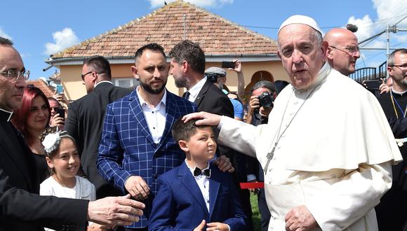 Papa Francisco pide perdón a la comunidad gitana por su discriminación y maltrato. (Reuters).