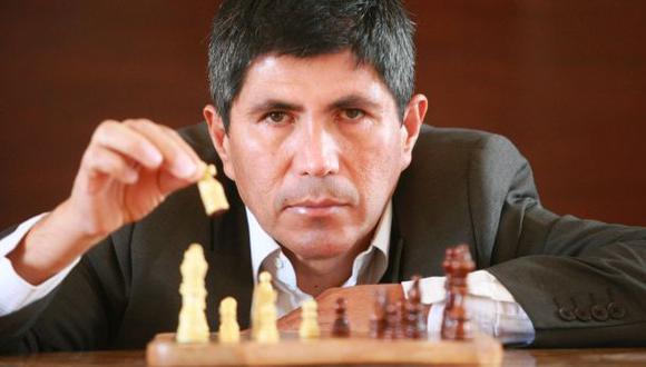 Julio Granda calificó de "burla" acto de IPD con ajedrecistas