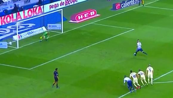 Monterrey vs. América EN VIVO: argentino Nicolás Sánchez engañó al portero y marcó el 1-0 de penal | VIDEO. (Foto: Captura de pantalla)