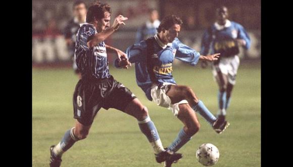 Julinho acumuló 14 partidos y 1,212 minutos en la Copa Libertadores 1997 (Foto: difusión).